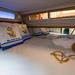 Sleepboat Barco Hotel